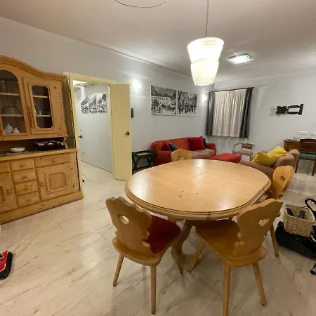 Apartment Grace House *