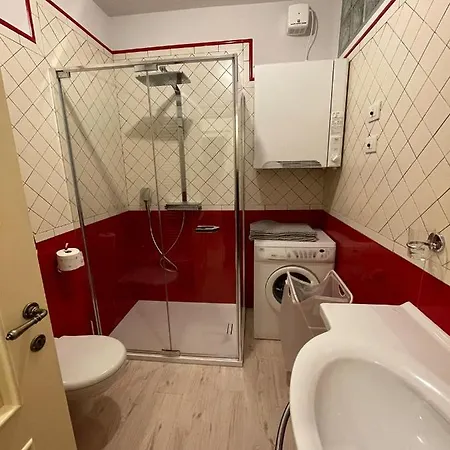 Grace House Apartment *